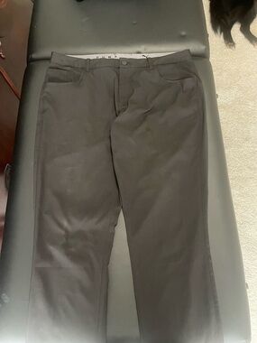 Puma Men's Black Straight Chino Pants